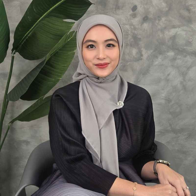 Novilia Ayu Kusuma,S.Psi., CHRP.